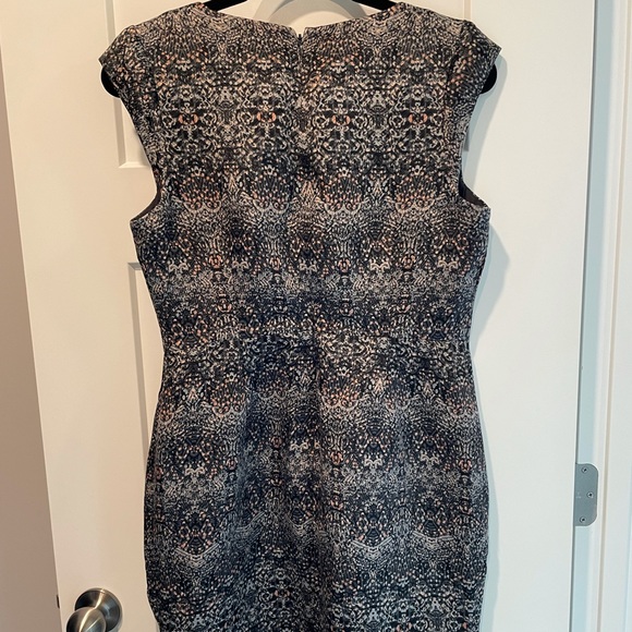 The Limited Knee-Length Dress - Picture 2 of 3